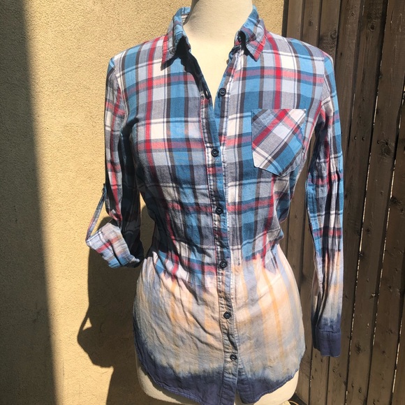 Box plaid ombré hand dyed shirt by Forever 21 SM - Picture 3 of 14